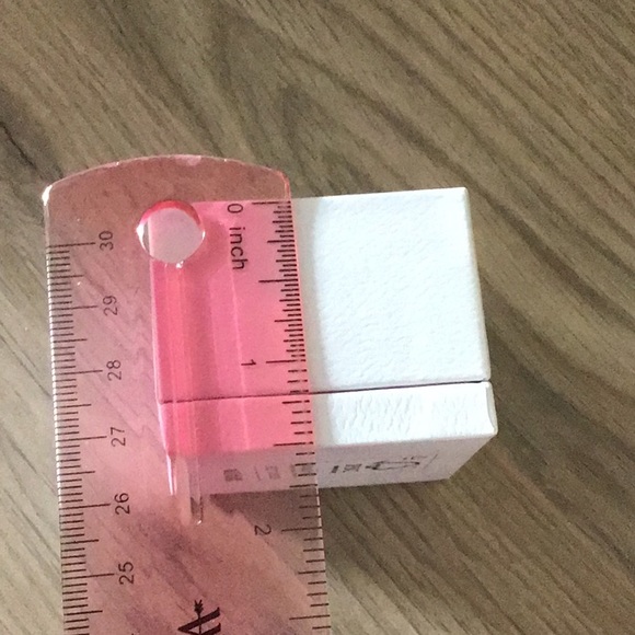 Pandora Charm Boxes - Selling in a set of 3. - Picture 5 of 10